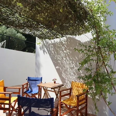 Aparthotel Avra